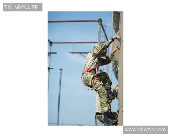 实时新闻深圳攀岩队的灵活性揭秘挑战极限与团队精神的完美结合